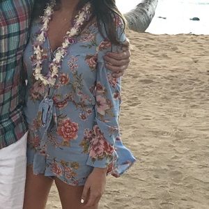 Billabong bell sleeve romper